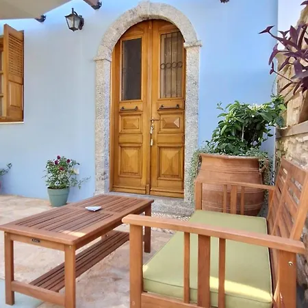 To Pefko - Mezzanines -