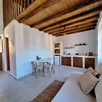 To Pefko - Mezzanines - * ماغيستي