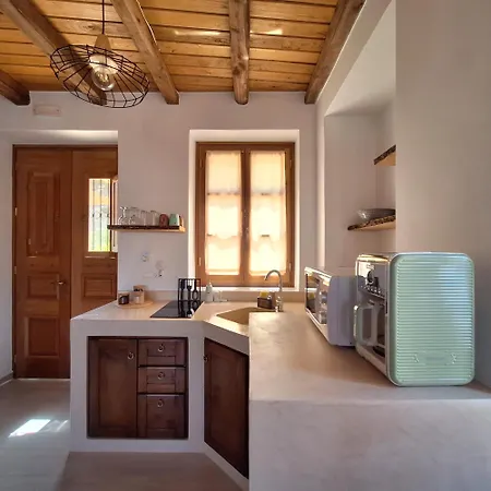 To Pefko - Mezzanines - Appartement Meyísti