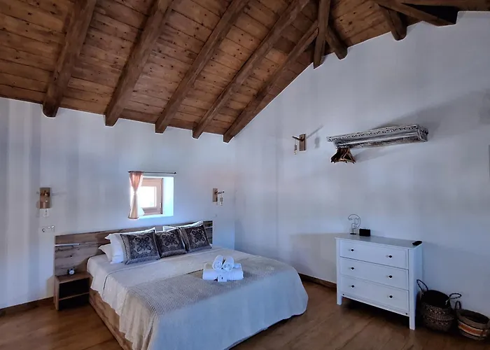 To Pefko - Mezzanines - アパート *