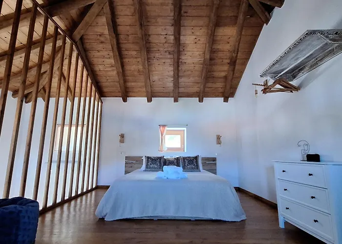 To Pefko - Mezzanines - Meyísti