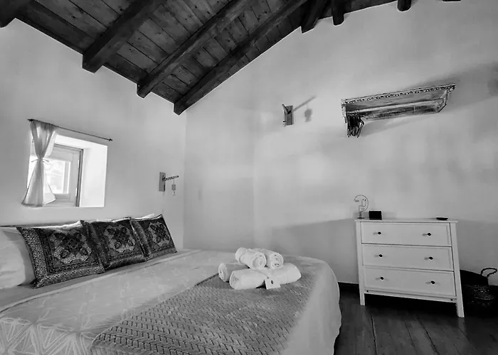 アパート To Pefko - Mezzanines -