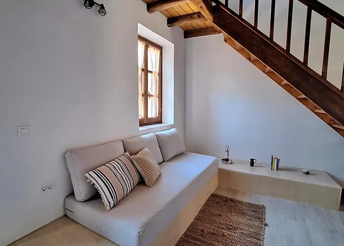 To Pefko - Mezzanines - アパート