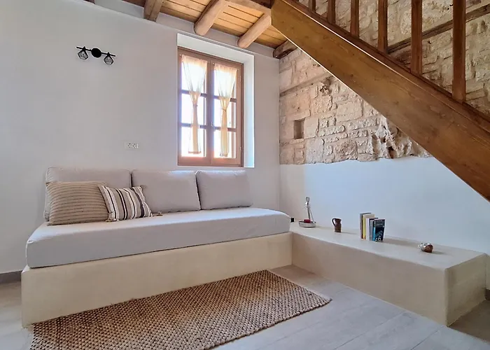 To Pefko - Mezzanines - *