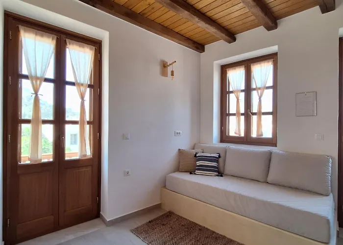 アパート To Pefko - Mezzanines -