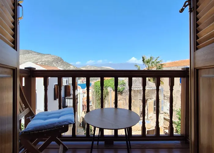 To Pefko - Mezzanines - * Meyísti